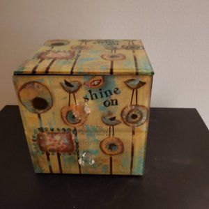 Jewelry Box with Clear Circle handles